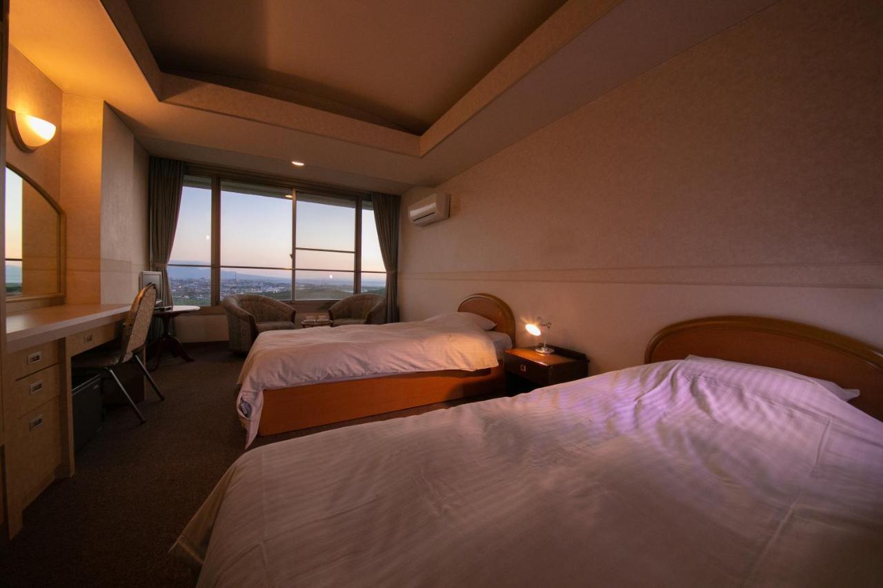 Heights Ryokan 2*